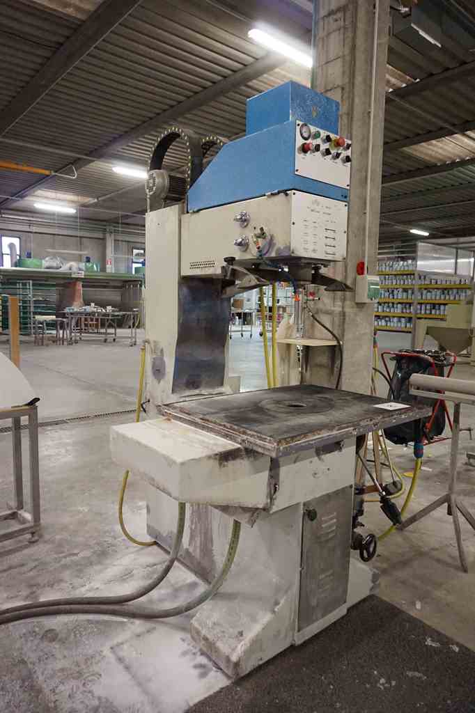 RBB 670/2H  2000